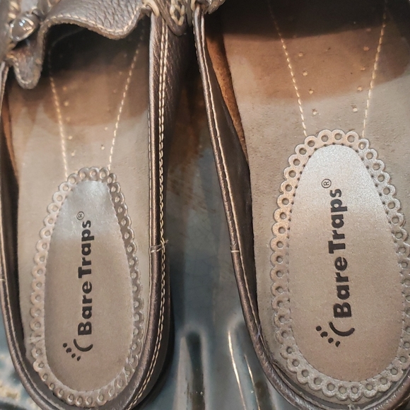 Bear Traps Pathway Slide On Leather Shoe - Picture 5 of 9